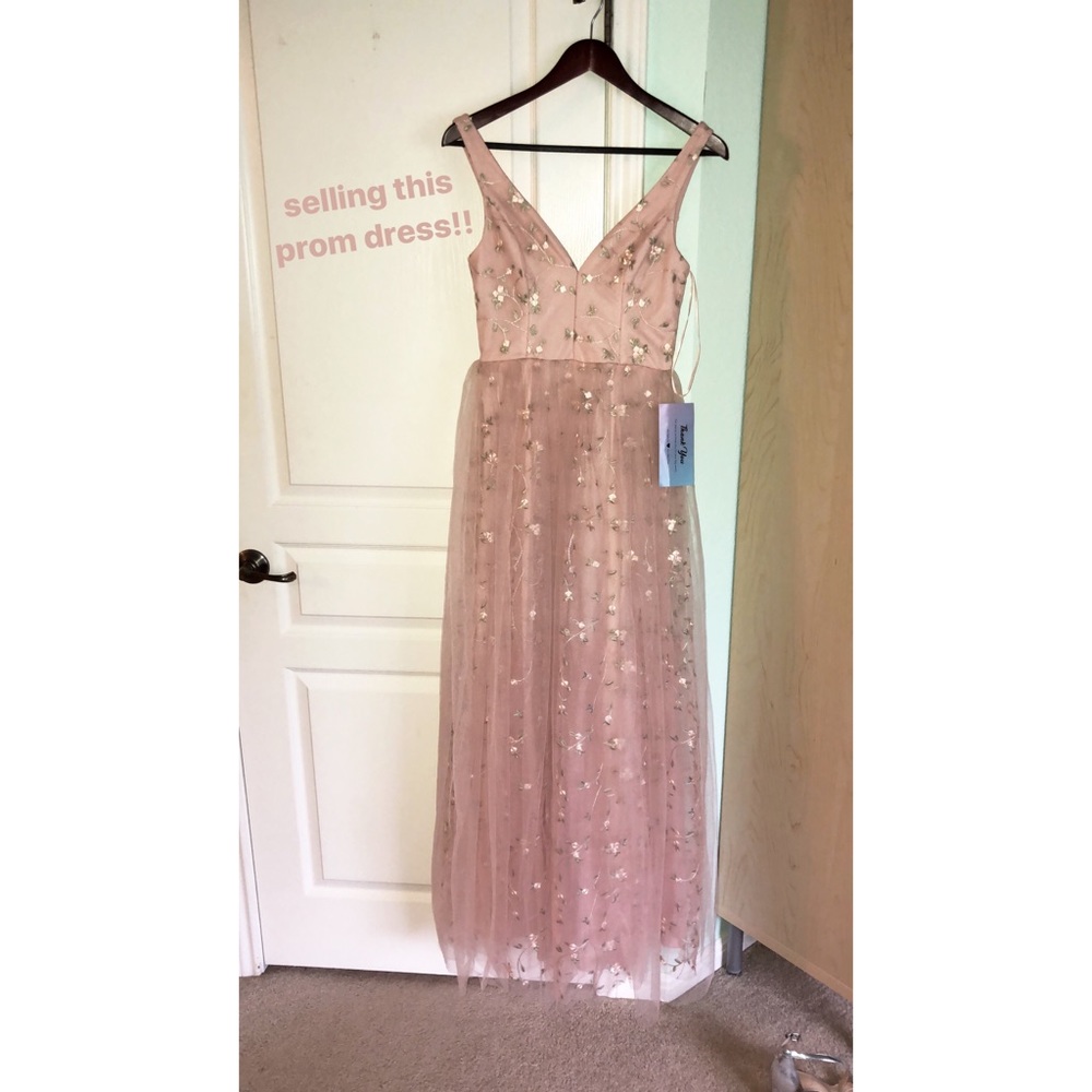 NWT Blush Floral Prom Dress - Picture 2 of 8